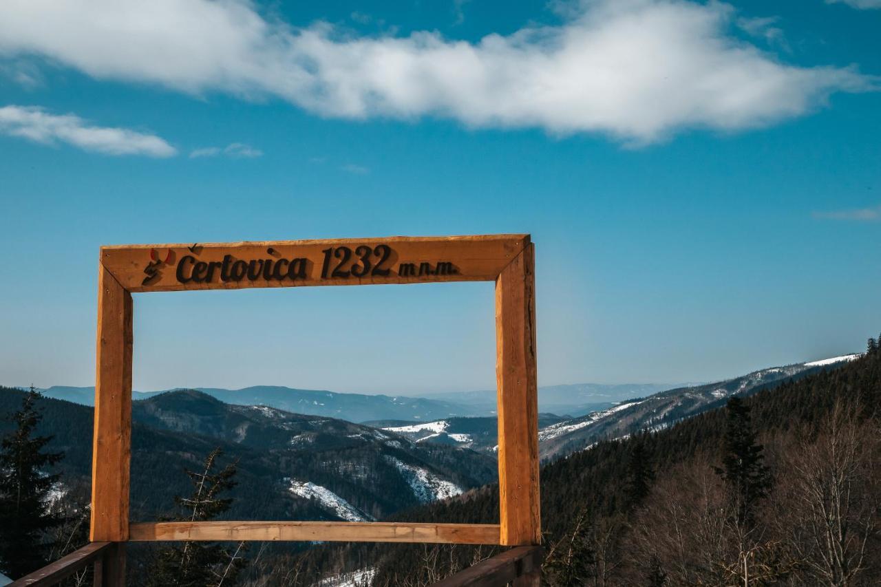Apartman Rodinna Pohoda Mýto pod Ďumbierom Extérieur photo